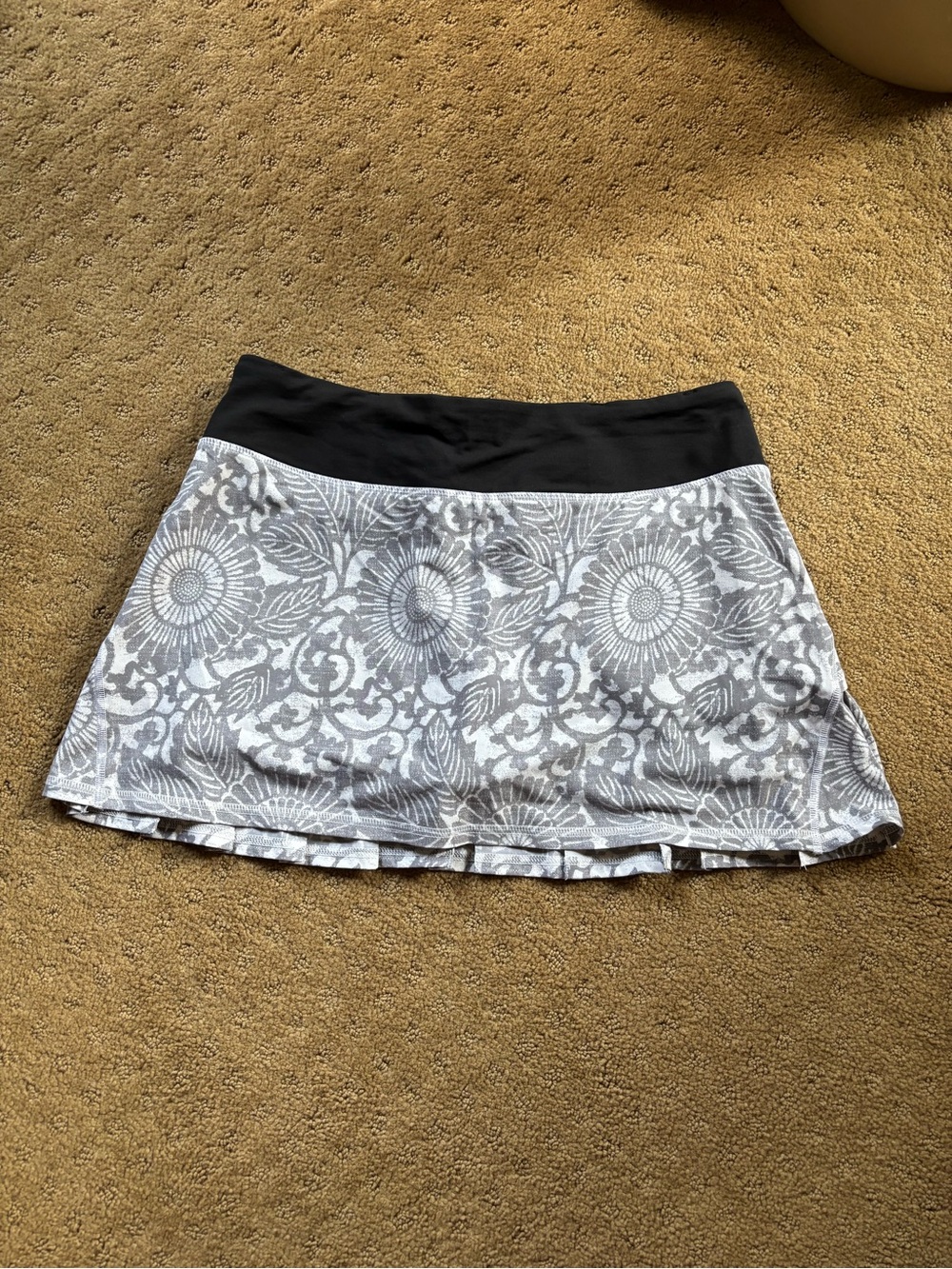Lululemon tennis skort